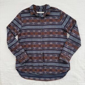 Woolrich Blue and Brown Patterned button down Shirt 100% cotton size medium